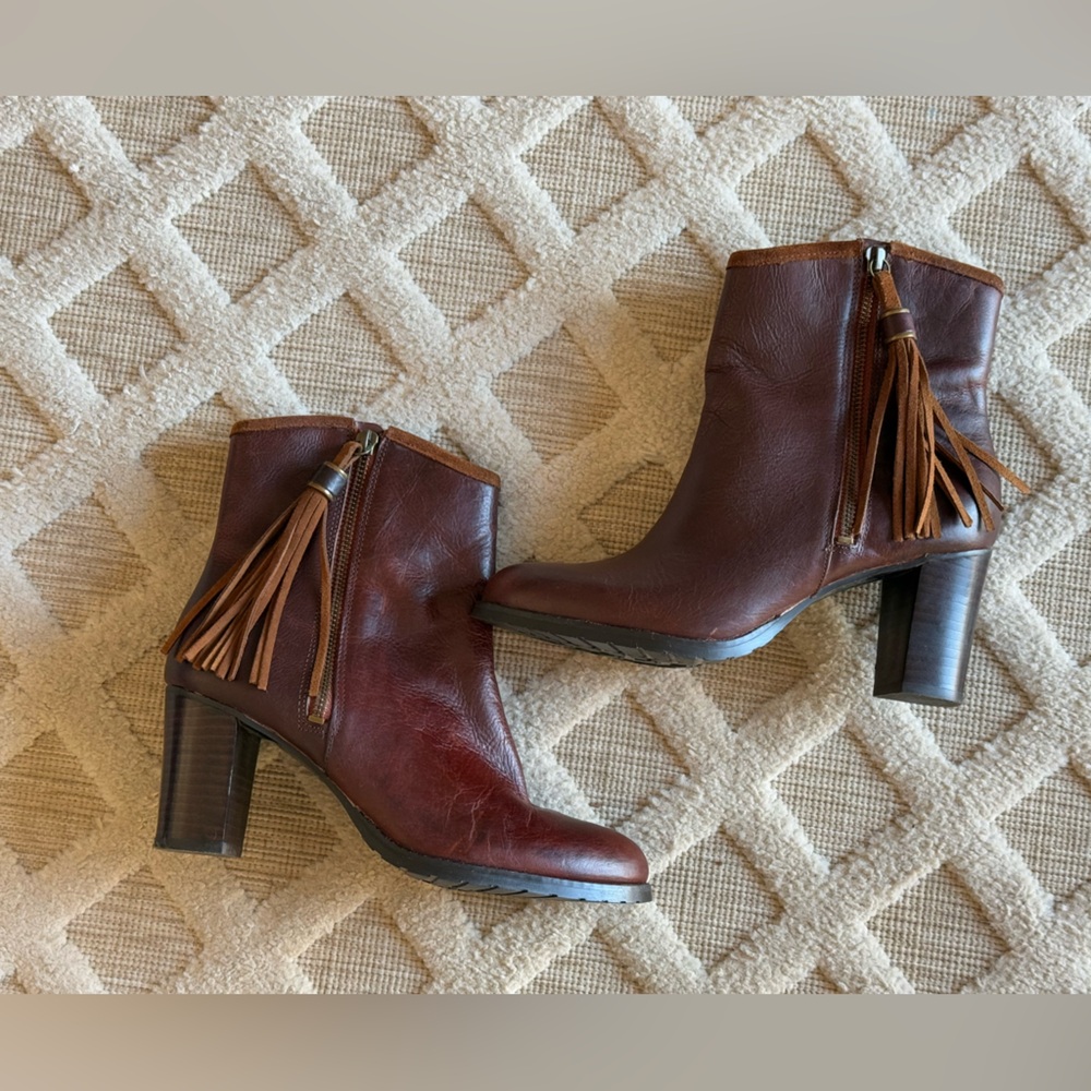 Lauren Ralph Carah Brown Leather Ankle Boots Zip Tassels Women's Size 8B - Picture 4 of 15